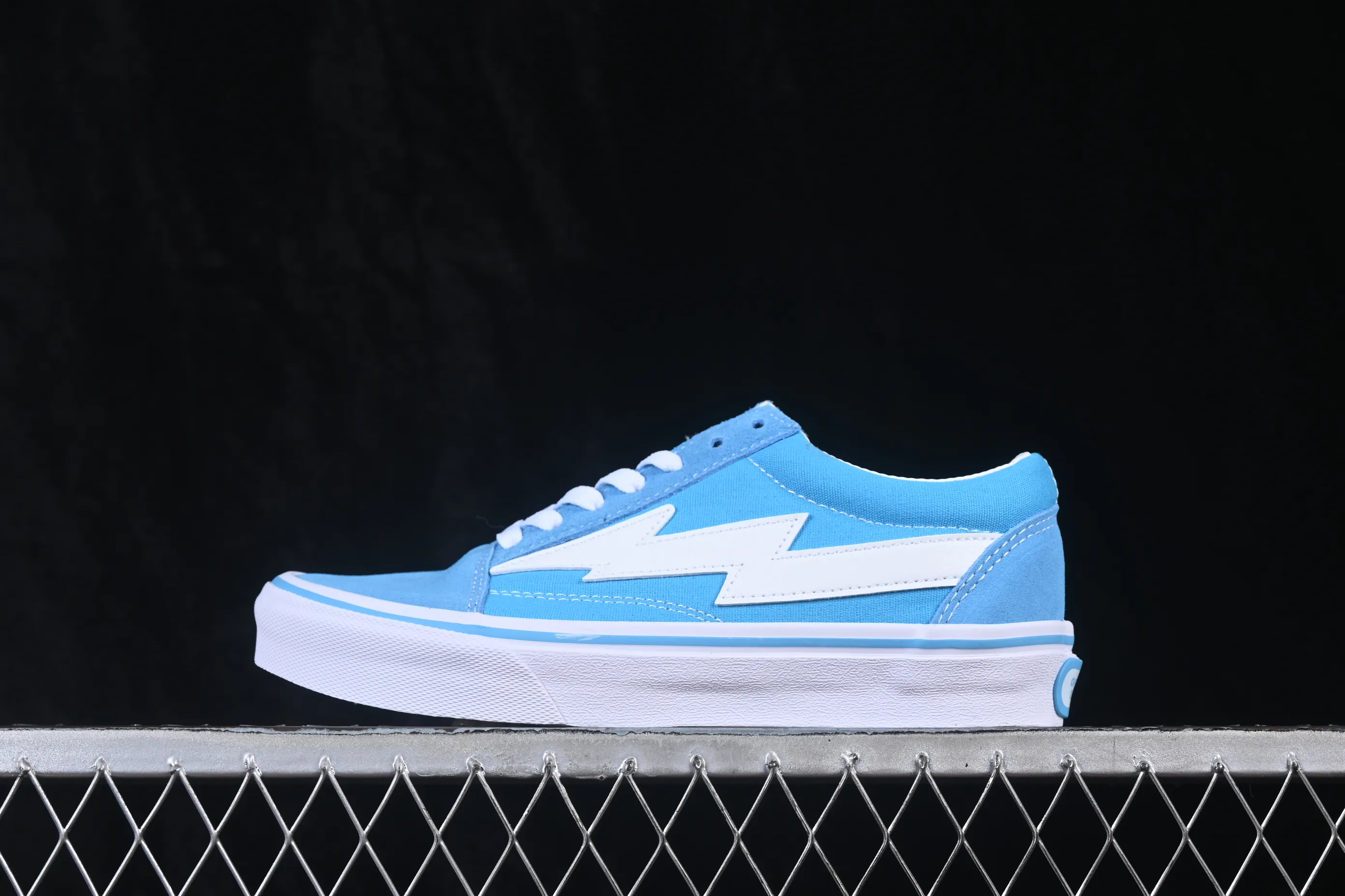 All categories Vans Vans series Vans Low Vans low-top Revenge x Storm Old Skool lightning joint low-top casual sneakers lake blue